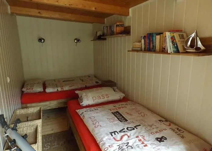 Strecker, * Bedekaspel